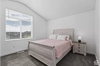 1377 E Erickson Knoll Ln, Eagle Mountain, UT 84005 - Photo 20