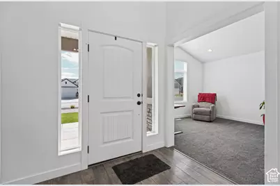 1377 E Erickson Knoll Ln, Eagle Mountain, UT 84005 - Photo 6