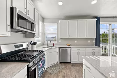 6867 W 8045 S, West Jordan, UT 84081 - Photo 16