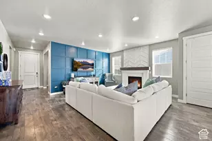 6867 W 8045 S, West Jordan, UT 84081 - Photo 10