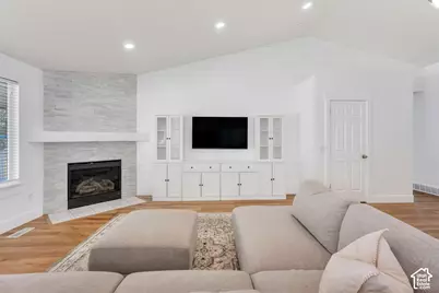 4613 E Bridleway Rd, Eagle Mountain, UT 84005 - Photo 10