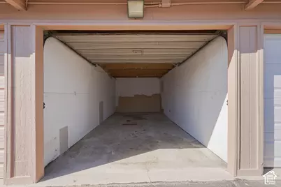 2182 W 5600 S #18, Roy, UT 84067 - Photo 18