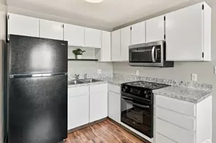 2182 W 5600 S, Roy, UT 84067 - Photo 8