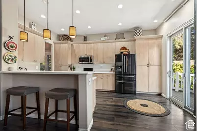 1962 E Innsbruck Way S, Holladay, UT 84121 - Photo 4