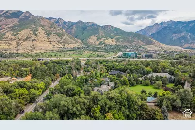 2652 E 6200 S, Holladay, UT 84121 - Photo 42
