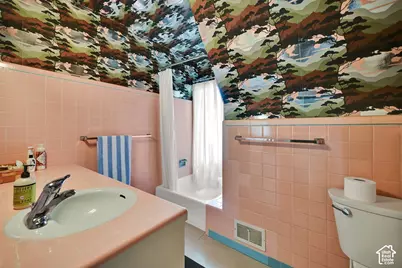 2652 E 6200 S, Holladay, UT 84121 - Photo 22