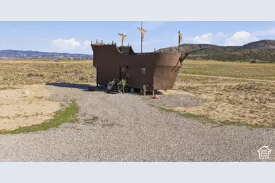 9035 W Red Canyon Rd #13, Levan, UT 84639 - Photo 8