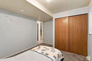 3857 Foxglen, Roy, UT 84067 - Photo 28