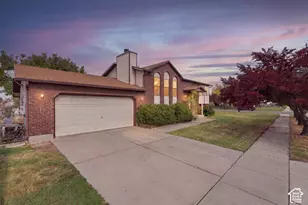 3857 Foxglen, Roy, UT 84067 - Photo 2