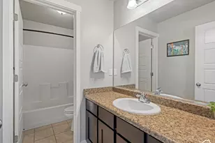 192 E Flicker Dr S, Sandy, UT 84070 - Photo 16