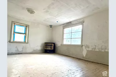 131 W 200 S, Ephraim, UT 84627 - Photo 2