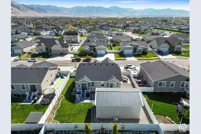 798 W Lafayette St, Stansbury Park, UT 84074 - Photo 40