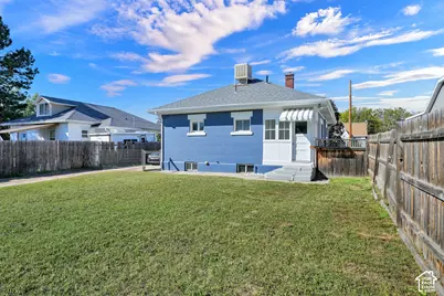 145 S Dawson St, Layton, UT 84041 - Photo 30