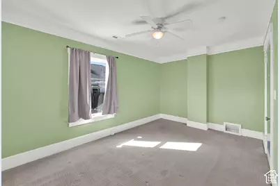 145 S Dawson St, Layton, UT 84041 - Photo 20