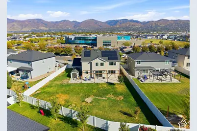 2016 S 1955 W, Woods Cross, UT 84087 - Photo 38