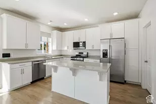 2016 S 1955 W, Woods Cross, UT 84087 - Photo 8