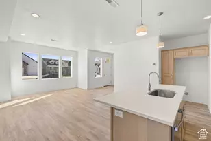 1653 W 2700 S, Syracuse, UT 84075 - Photo 6