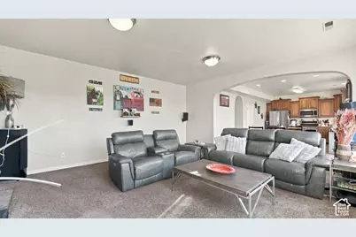 4486 W 5850 S, Hooper, UT 84315 - Photo 14
