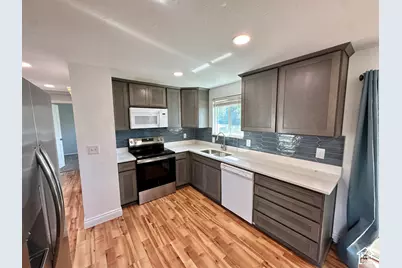 6498 S Scranton Dr, West Jordan, UT 84084 - Photo 8