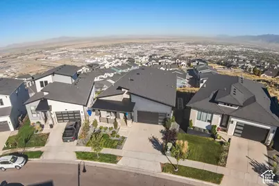 141 E Miller Ave, North Salt Lake, UT 84054 - Photo 40