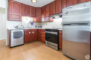 5362 S Alpine Dr E, Murray, UT 84107 - Photo 10