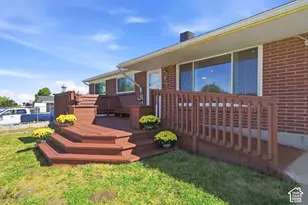 360 Lakeview Ave, Tooele, UT 84074 - Photo 1