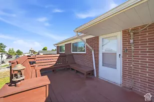 360 Lakeview Ave, Tooele, UT 84074 - Photo 2