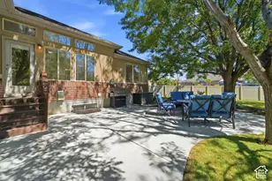 1467 W 2850 S, Syracuse, UT 84075 - Photo 6