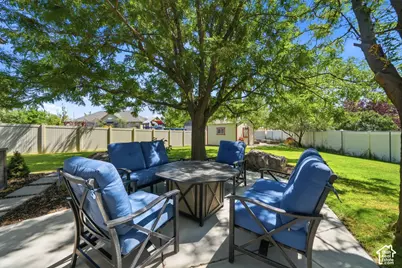 1467 W 2850 S, Syracuse, UT 84075 - Photo 32