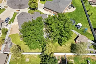 1467 W 2850 S, Syracuse, UT 84075 - Photo 38