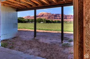 719 N Palisade Dr, Moab, UT 84532 - Photo 14