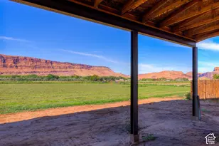 719 N Palisade Dr, Moab, UT 84532 - Photo 4