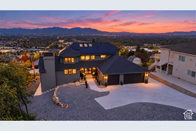 6520 S Canyon Crest Dr E, Holladay, UT 84121 - Photo 1