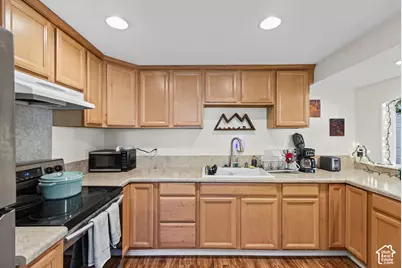 175 E 475 N, North Salt Lake, UT 84054 - Photo 8