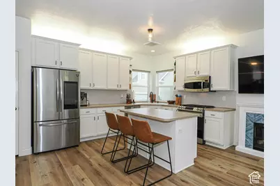 4332 W Pentenwell Ln, South Jordan, UT 84009 - Photo 6
