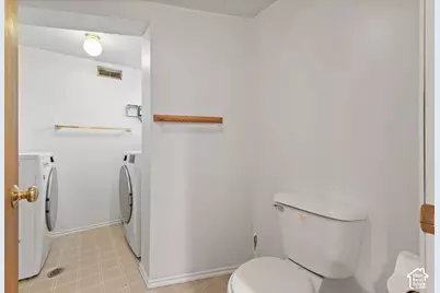 143 E Forbush Ave S, Midvale, UT 84047 - Photo 36