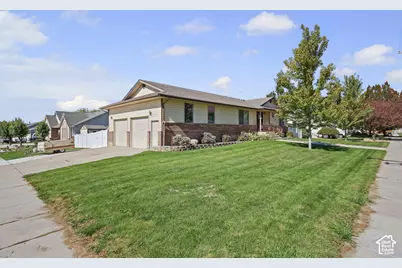 946 S 800 W, Brigham City, UT 84302 - Photo 2