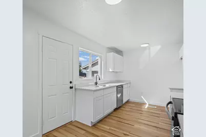 4496 W 5415 S, Kearns, UT 84118 - Photo 10