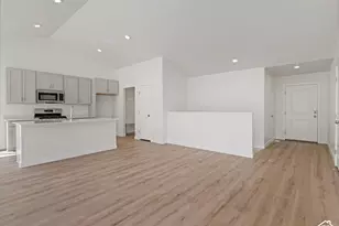 1496 N Berra Blvd N, Tooele, UT 84074 - Photo 4