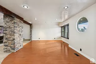 6501 S Canyon Crest Dr, Holladay, UT 84121 - Photo 34