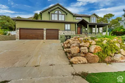 6501 S Canyon Crest Dr, Holladay, UT 84121 - Photo 4