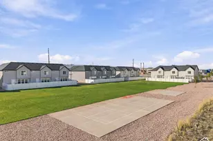 235 W 900 N, Nephi, UT 84648 - Photo 34