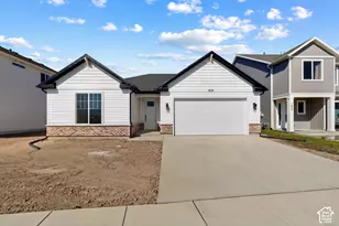 205 E 690 N, Providence, UT 84332 - Photo 2
