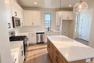 5333 W Center Field Dr S, South Jordan, UT 84009 - Photo 12