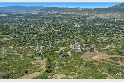 196 S Holly Dr, Alpine, UT 84004 - Photo 2