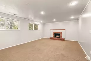 5577 S 100 E, Washington Terrace, UT 84405 - Photo 22