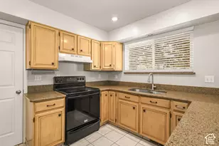 5577 S 100 E, Washington Terrace, UT 84405 - Photo 10
