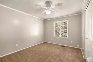 5577 S 100 E, Washington Terrace, UT 84405 - Photo 18