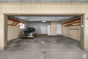 5577 S 100 E, Washington Terrace, UT 84405 - Photo 40