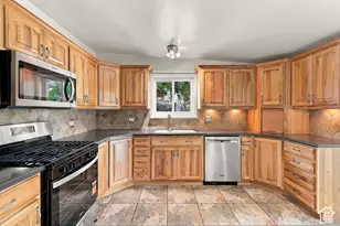 1606 W Jolly Circle, Taylorsville, UT 84123 - Photo 20